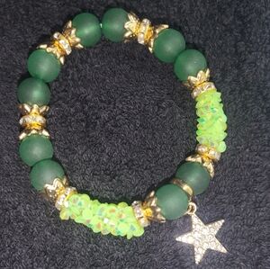 (New) Blingy Green Fashion Bracelet With Gold Charm & Accents